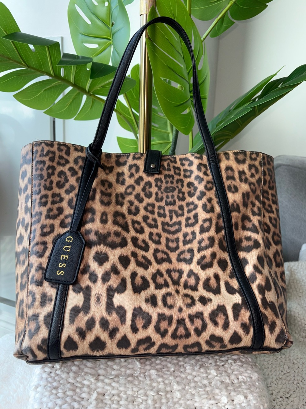 GUESS Leopard Print Oversized Tote Shoulder Bag Y2K Bratz McBling Animal Print